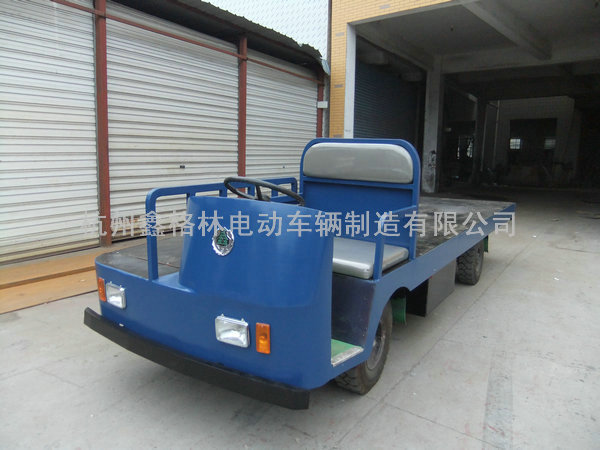 單邊敞篷式電動搬運(yùn)車.jpg 單邊敞篷式電動搬運(yùn)車.jpg